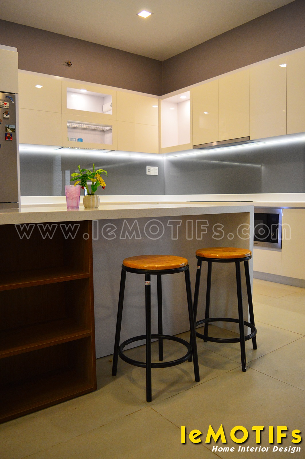 Hinh-anh-thuc-te-thi-cong-noi-that-nha-chi-Lua-quan-8-TPHCM