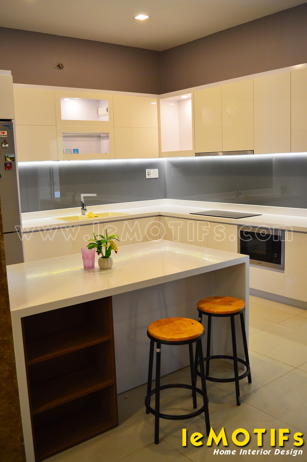 Hinh-anh-thuc-te-thi-cong-noi-that-nha-chi-Lua-quan-8-TPHCM