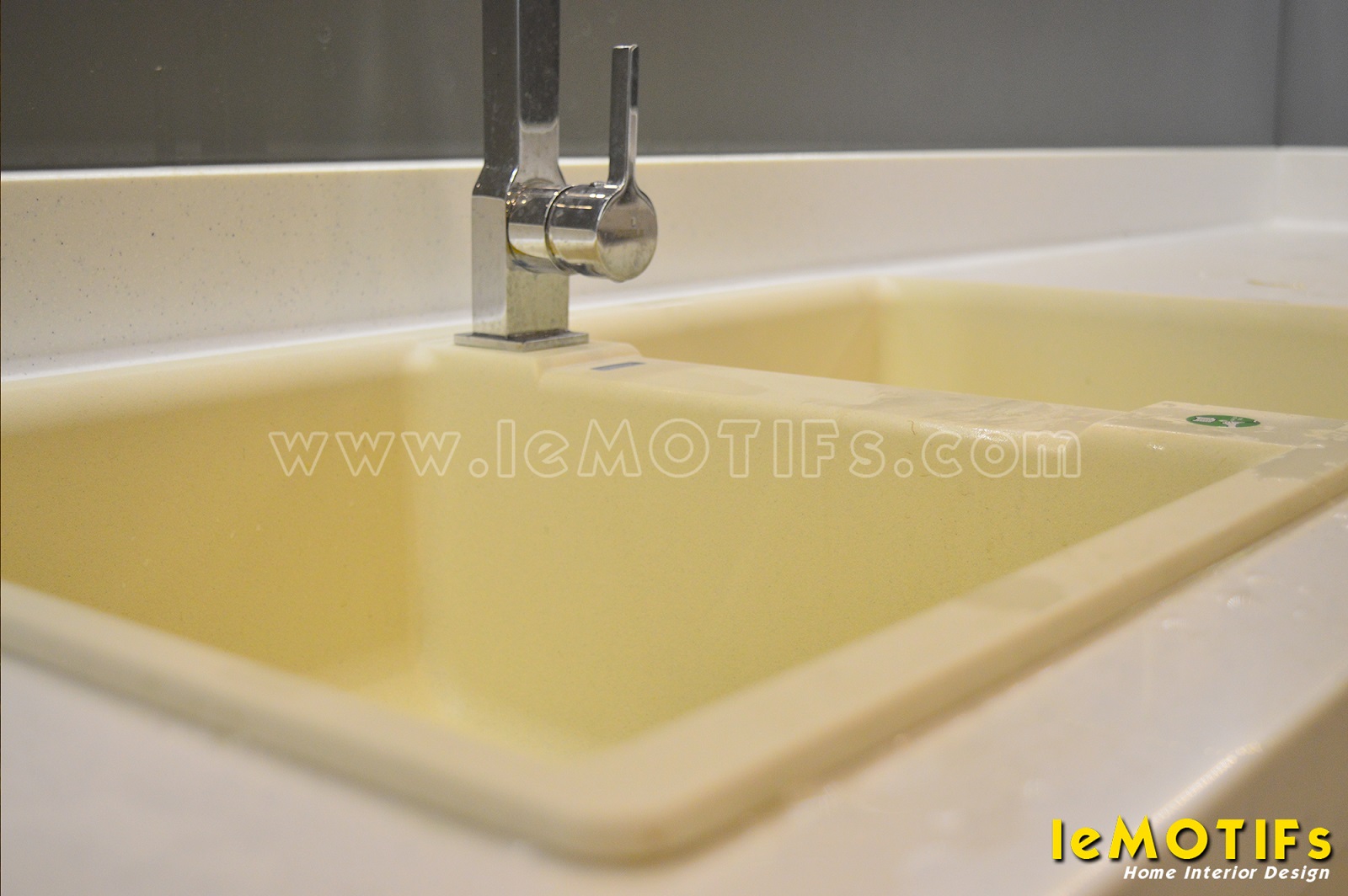 Hinh-anh-thuc-te-thi-cong-noi-that-nha-chi-Lua-quan-8-TPHCM